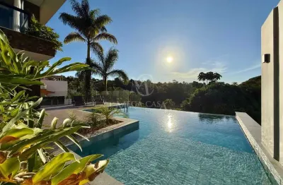 Casa em condomínio fechado com 5 quartos à venda na rua deputado ulisses escobar, 1, parque guadalajara, juiz de fora, 650 m2 por r$ 3.790.000