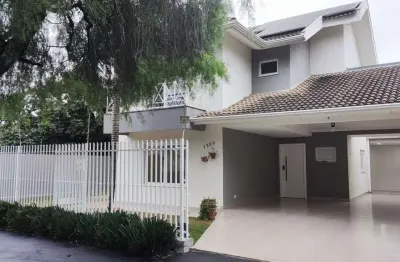 Sobrado com 3 dormitórios à venda, 183 m² por R$ 930.000,00 - Jardim Real - Maringá/PR