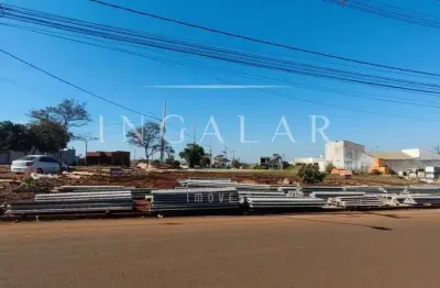 Terreno comercial à venda na Avenida Getúlio Vargas, Jardim Tangará, Floresta