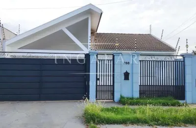 Casa para Venda em Maringá, Jardim Monte Rei, 3 dormitórios, 1 suíte, 1 banheiro, 2 vagas