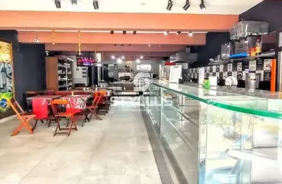 Prédio à venda na Avenida Nelson Cardoso, Taquara, Rio de Janeiro