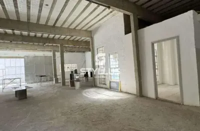 Barracão / Galpão / Depósito à venda na Rua Cabuçu, Lins de Vasconcelos, Rio de Janeiro