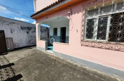 Casa com 2 quartos à venda na rua ati, tanque, rio de janeiro, 102 m2 por r$ 350.000