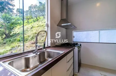 Casa em condomínio fechado com 4 quartos à venda na avenida nelson de oliveira e silva, vila progresso, niterói, 436 m2 por r$ 1.190.000