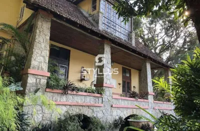 Casa com 5 quartos à venda na Rua Filinto de Almeida, Cosme Velho, Rio de Janeiro