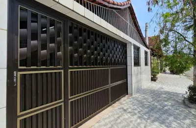 Casa com 2 quartos à venda no Balneário Maracanã, Praia Grande 