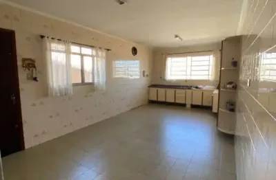 Venda | sobrado com 152m²,  3 dormitórios, 1 suíte, quintal, 2 vagas, jardim são josé