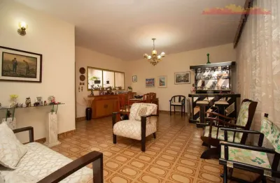 Locação | casa 147m², 4 dormitório, 1 wc, 2 vagas de garagem, pirituba