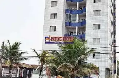 Lindo apartamento com 03 dormitórios, prédio pé na areia!
