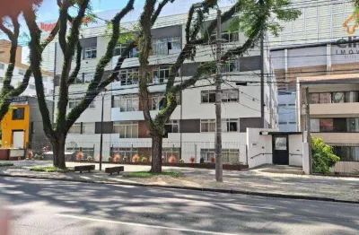 Apartamento com 2 dormitórios à venda, 74 m² por R$ 380.000,00 - Água Verde - Curitiba/PR