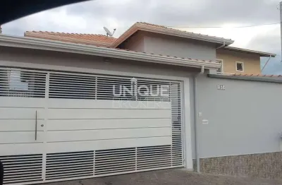 Casa com 3 quartos à venda na Rua José Carlos Tartari, 57, Jardim São Marcos, Itatiba