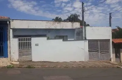 Casa com 2 quartos à venda na Rua Antônio Luiz Sanfins, 260, Vila Cruzeiro, Itatiba