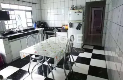 Casa com 3 quartos à venda na Rua Armando Malite, 119, Jardim das Tulipas, Jundiaí