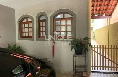 Casa com 4 dormitórios à venda, 204 m² no eloy chaves - jundiaí/sp