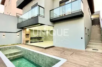 Sobrado com 3 suítes e piscina no condomínio granville em itupeva