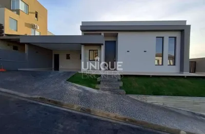 Casa à venda no condomínio country club, bairro parque das laranjeiras - itatiba