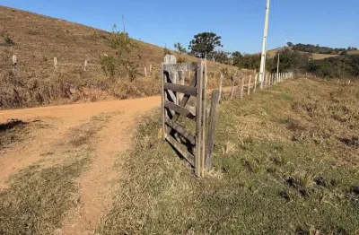 Chácara / sítio com 3 quartos à venda na Rodovia Fernão Dias, km 922, Centro, Itapeva