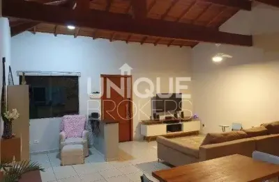 Casa de condomínio com 2 quartos, fazenda hotel são bento do recreio - valinhos