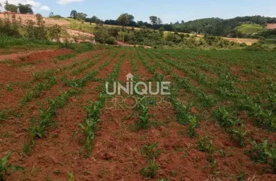 Casa à venda na Estrada Municipal Francisco Quesada Dos Santos, 1600, Caioçara, Jarinu