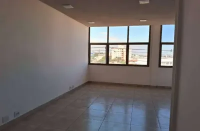 Casa comercial com 1 sala para alugar na Rua Itirapina, 1060, Cidade Luiza, Jundiaí