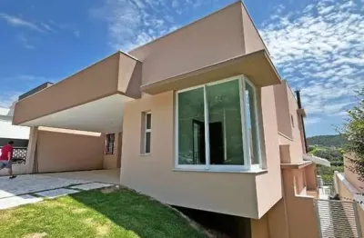 Casa com 3 suítes no condomínio santa isabel em louveira