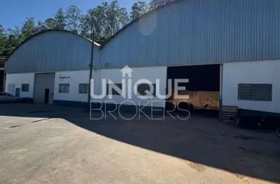 Casa para alugar na Rua da Boiada, 75, Glebas, Franco da Rocha