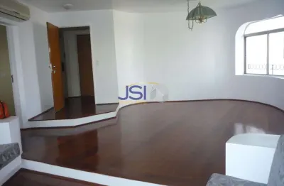 Amplo com 120m,3dorms/1s/02vgs,charles chaplin,impecável