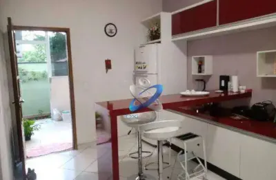 Sobrado com 4 dormitórios à venda, 292 m² por r$ 900.000,00 - parque residencial flamboyant - são josé dos campos/sp