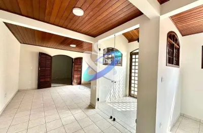 Casa Sobrado à venda, 186 m² por R$ 480.000 - Vila Santa Isabel - Taubaté/SP