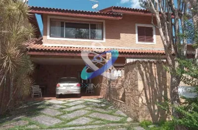 Sobrado com 5 dormitórios para alugar, 250 m² por R$ 20.815,00/mês - Jardim das Colinas - São José