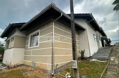 Casa com 3 quartos à venda no Espinheiros, Itajaí 