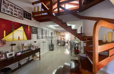 Casa com 3 quartos à venda no Dom Bosco, Itajaí 