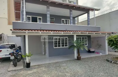 Casa com 3 quartos à venda no São Vicente, Itajaí 