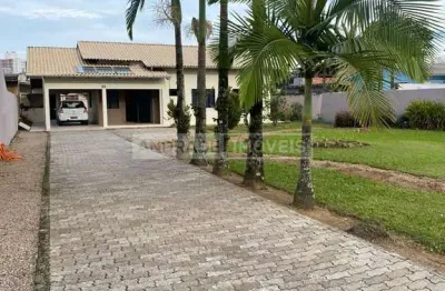 Casa com 3 quartos à venda no São João, Itajaí 