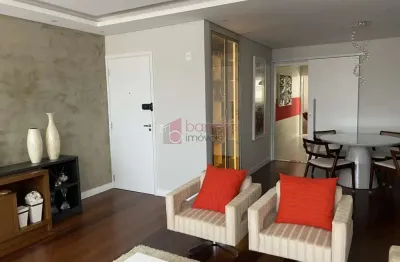 Apartamento à venda no condomínio edifício petronilha no centro de jundiaí/sp