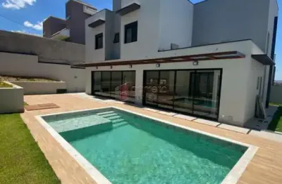 Maravilhosa casa à venda no condomínio terras de jundiaí