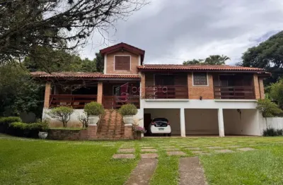 Chácara com 04 suítes à venda no bairro caxambu - jundiaí/sp