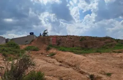 Terreno à venda na Rua José Roberto De Araújo, --, Parque Petrópolis, Várzea Paulista