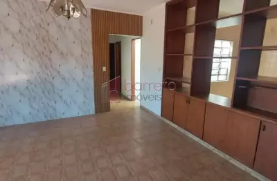 Casa no piso superior para locação na vila nova esperia - jundiaí/sp