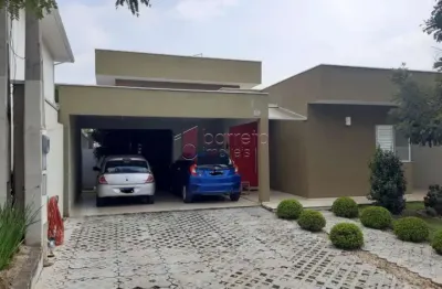 Casa com 3 dormitórios à venda no condomínio picollo villaggio em louveira/sp