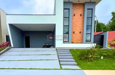 Linda casa térrea à venda no condomínio villagio azzure em itupeva/sp