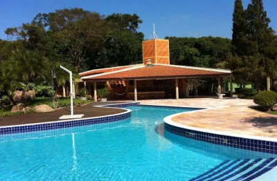 Linda chácara alto padrão a venda em jundiaí no bairro santa clara.