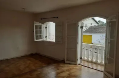 Casa com 3 quartos à venda na Rua Alexandre Pozzani, 0, --, Jardim Pacaembu, Jundiaí