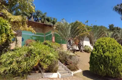 Chácara / sítio com 3 quartos à venda na Estrada dos Bambus, --, Estância Figueira Branca, Campo Limpo Paulista