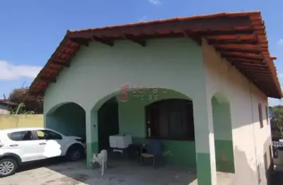 Casa estilo sobrado à venda no bairro santo antônio em louveira/sp