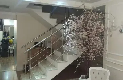 Casa com 3 quartos à venda na Rua Cabedelo, Casa Padrão . - 0, --, Vila São Paulo, Jundiaí