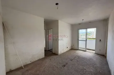 Apartamento com dois quartos à venda no condomínio saint james - centro - jundiaí/sp