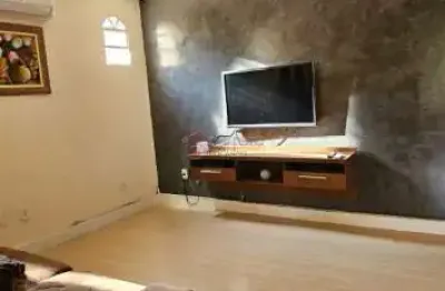 Casa com 3 quartos à venda na Rua João Carelli, Casa, --, Vila Aparecida, Jundiaí