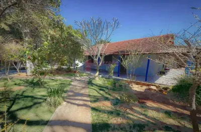 Chácara / sítio com 7 quartos à venda na Rua Salvador Caruso Orlando, --, Medeiros, Jundiaí