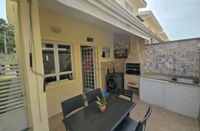 Casa à venda no condomínio caminhos da serra na vila maringá em jundiaí/sp